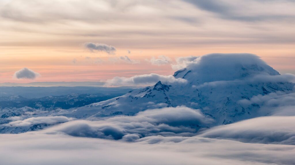 mountain cloud