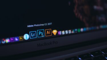 【Adobeコンプリートプラン】安く買えて講座つき。WEBデザインと動画編集を始める場合はコレ！